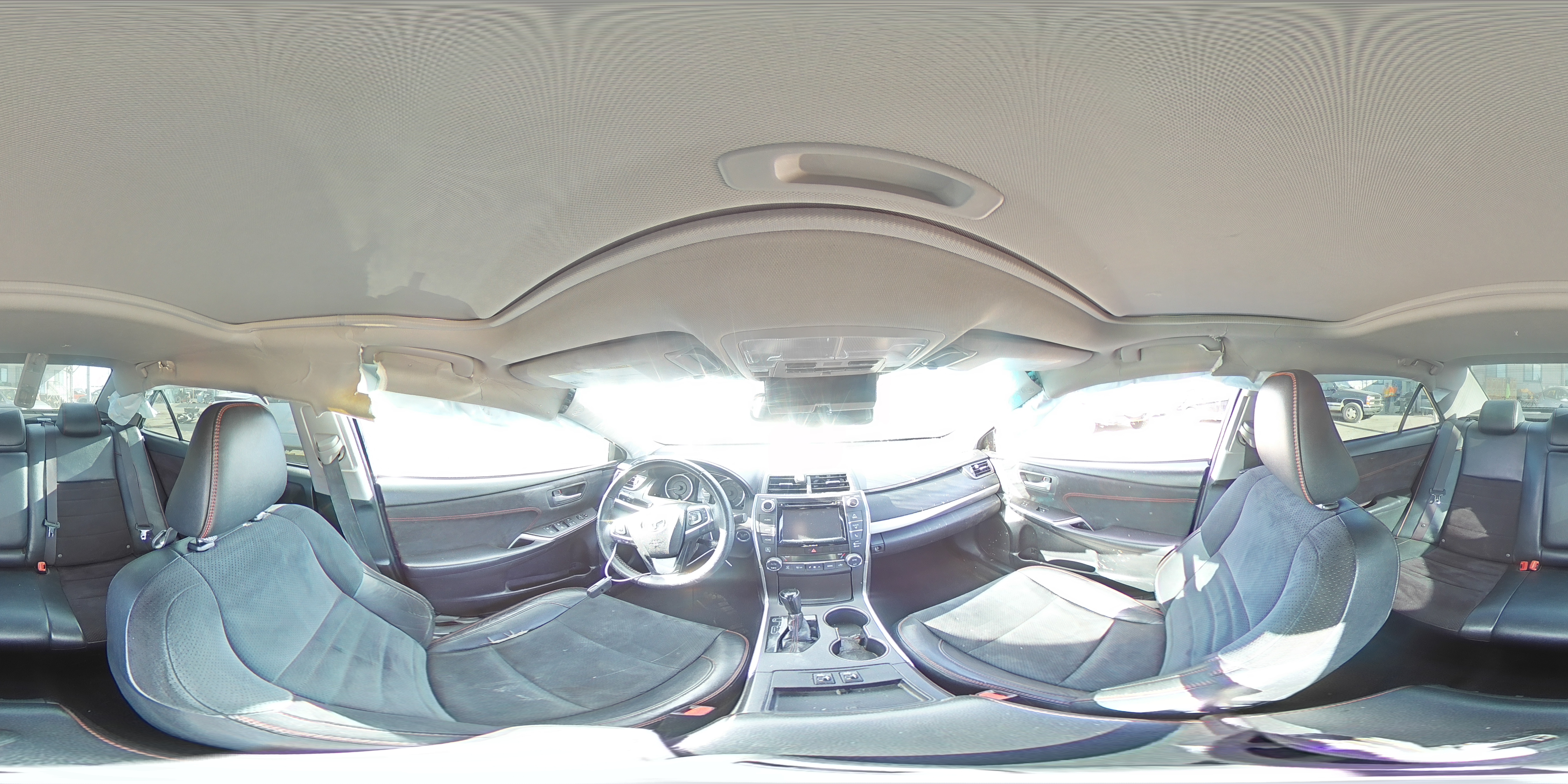 2017 Toyota Camry - Image 12