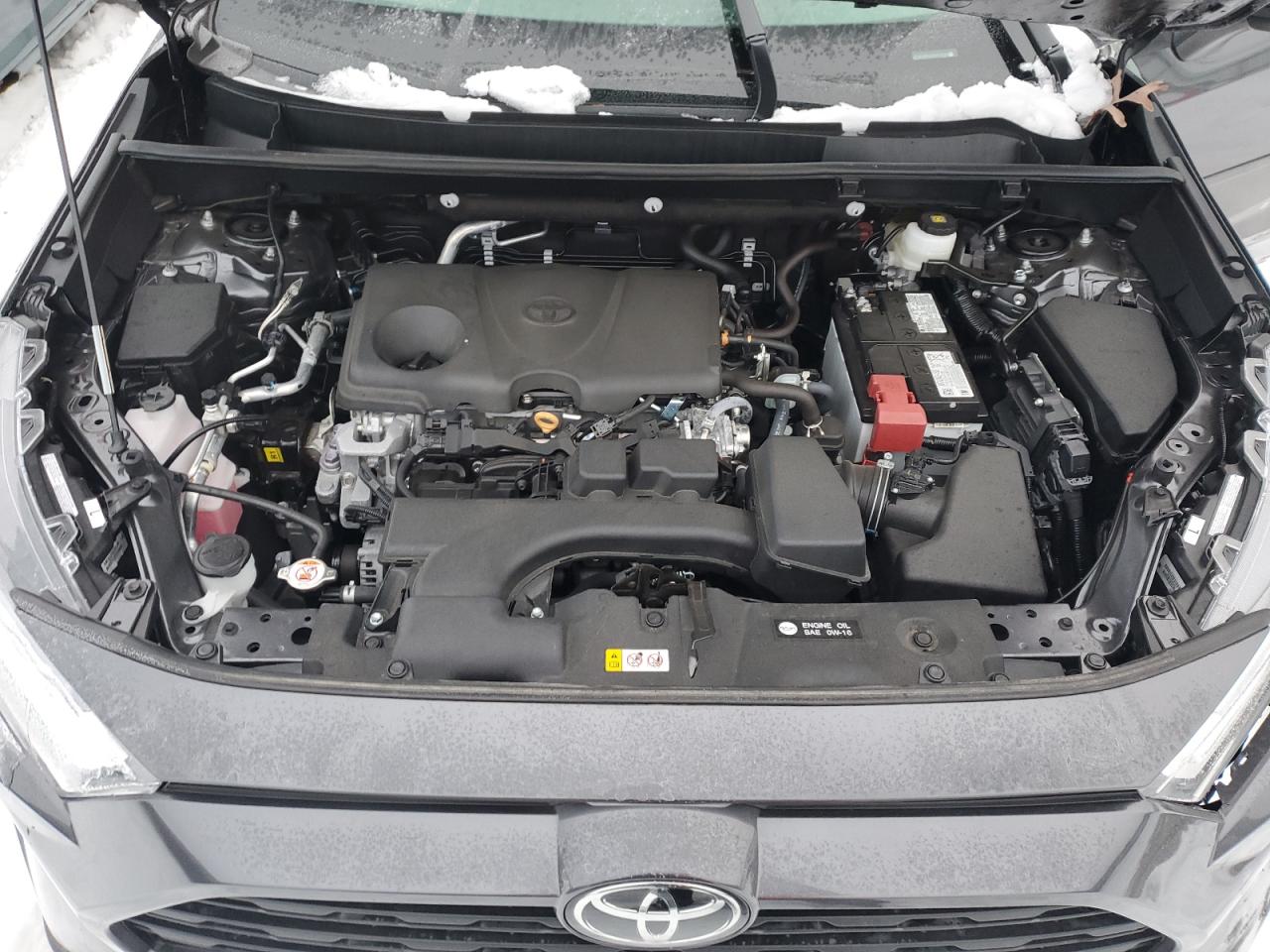 2024 Toyota RAV 4 - Image 12