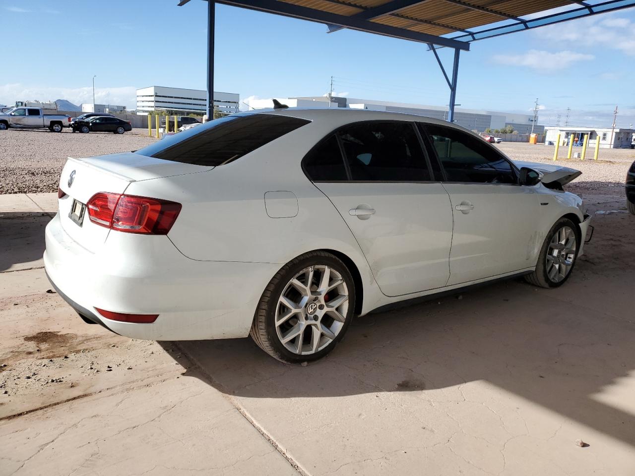 2014 Volkswagen Jetta - Image 3