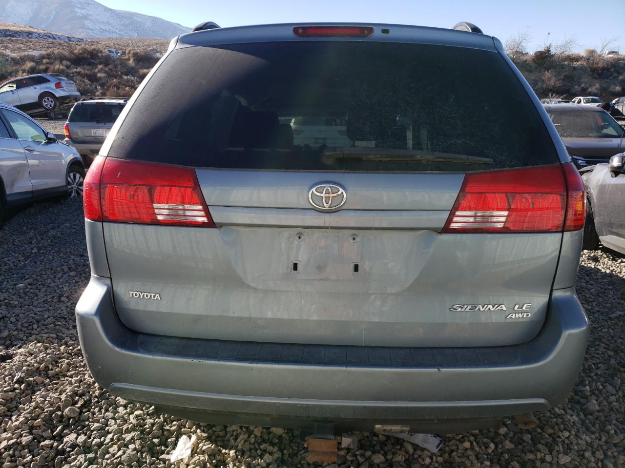 2004 Toyota Sienna - Image 6