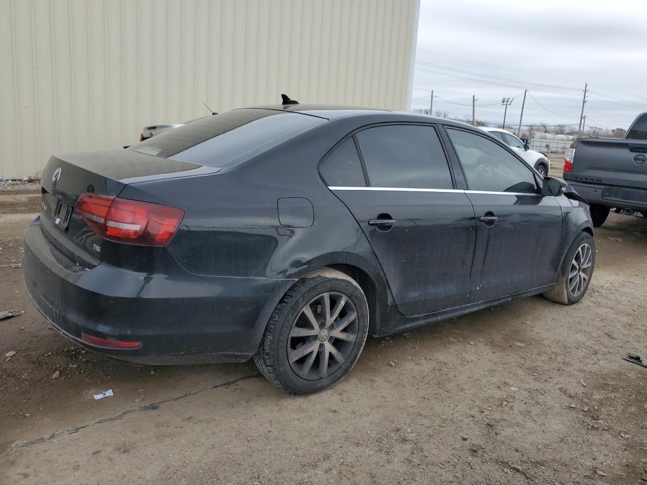 2017 Volkswagen Jetta - Image 3