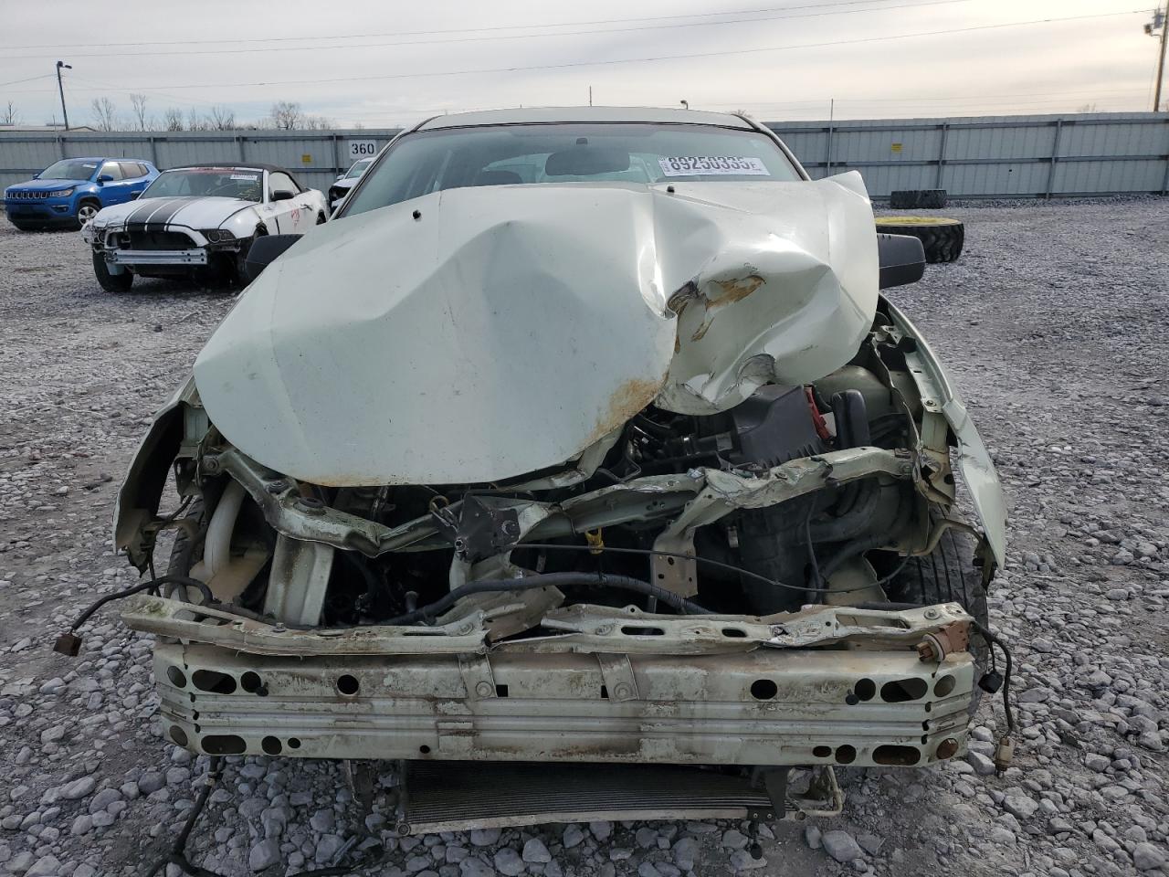 2010 Ford Focus - Image 5