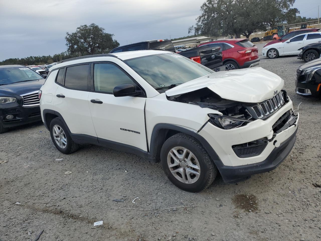 2018 Jeep Compass - Image 4