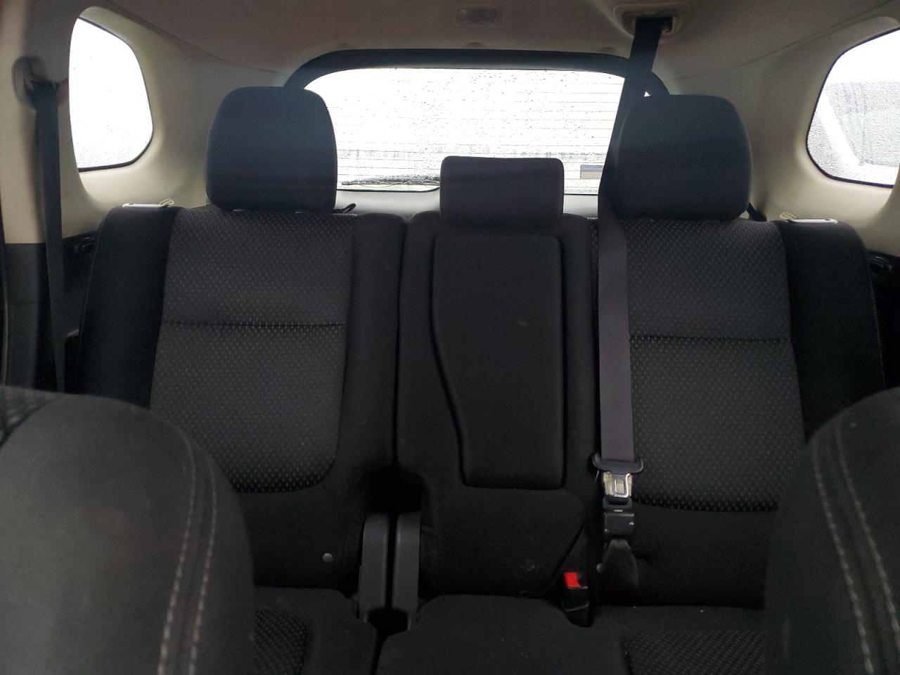 2016 Mitsubishi Outlander - Image 10