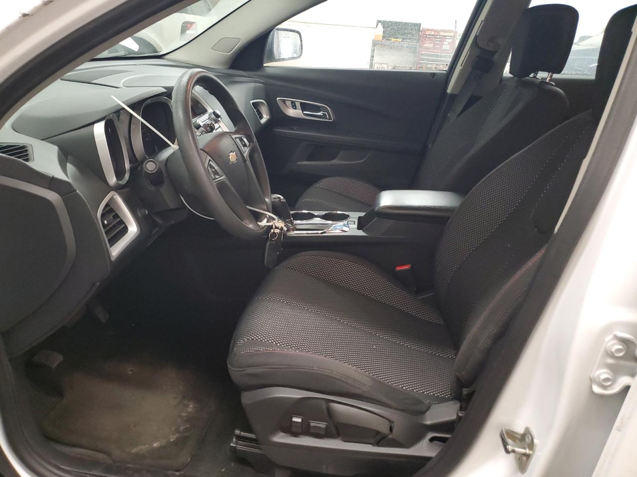 2017 Chevrolet Equinox - Image 7
