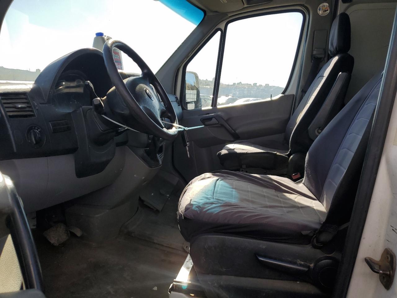 2008 Dodge Sprinter - Image 7