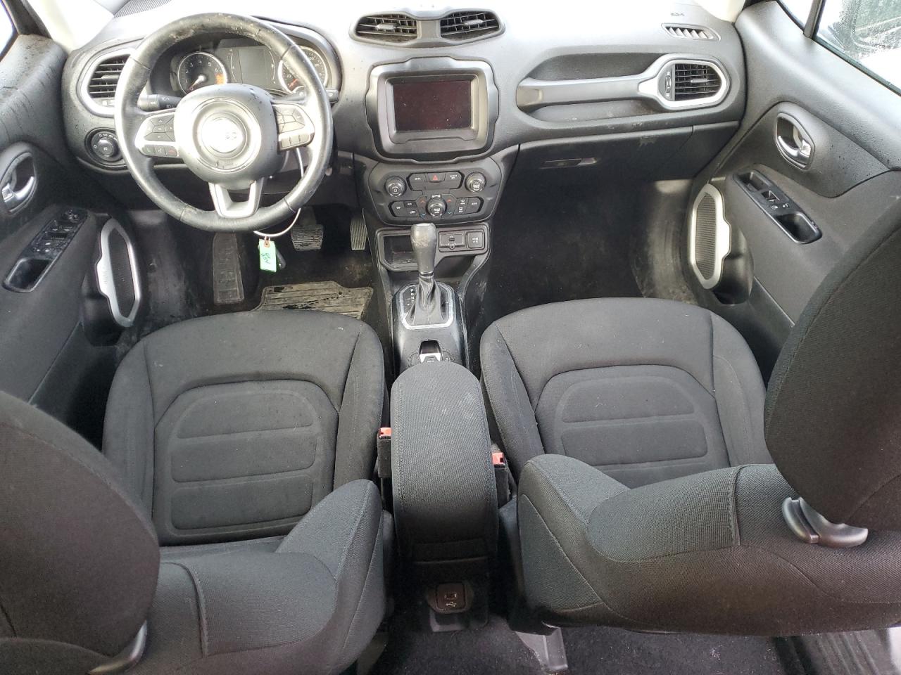 2018 Jeep Renegade - Image 8