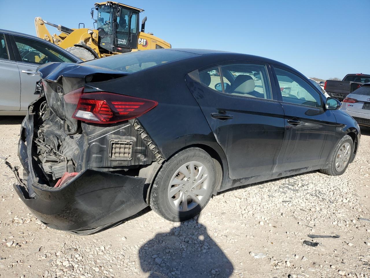 2019 Hyundai Elantra - Image 3