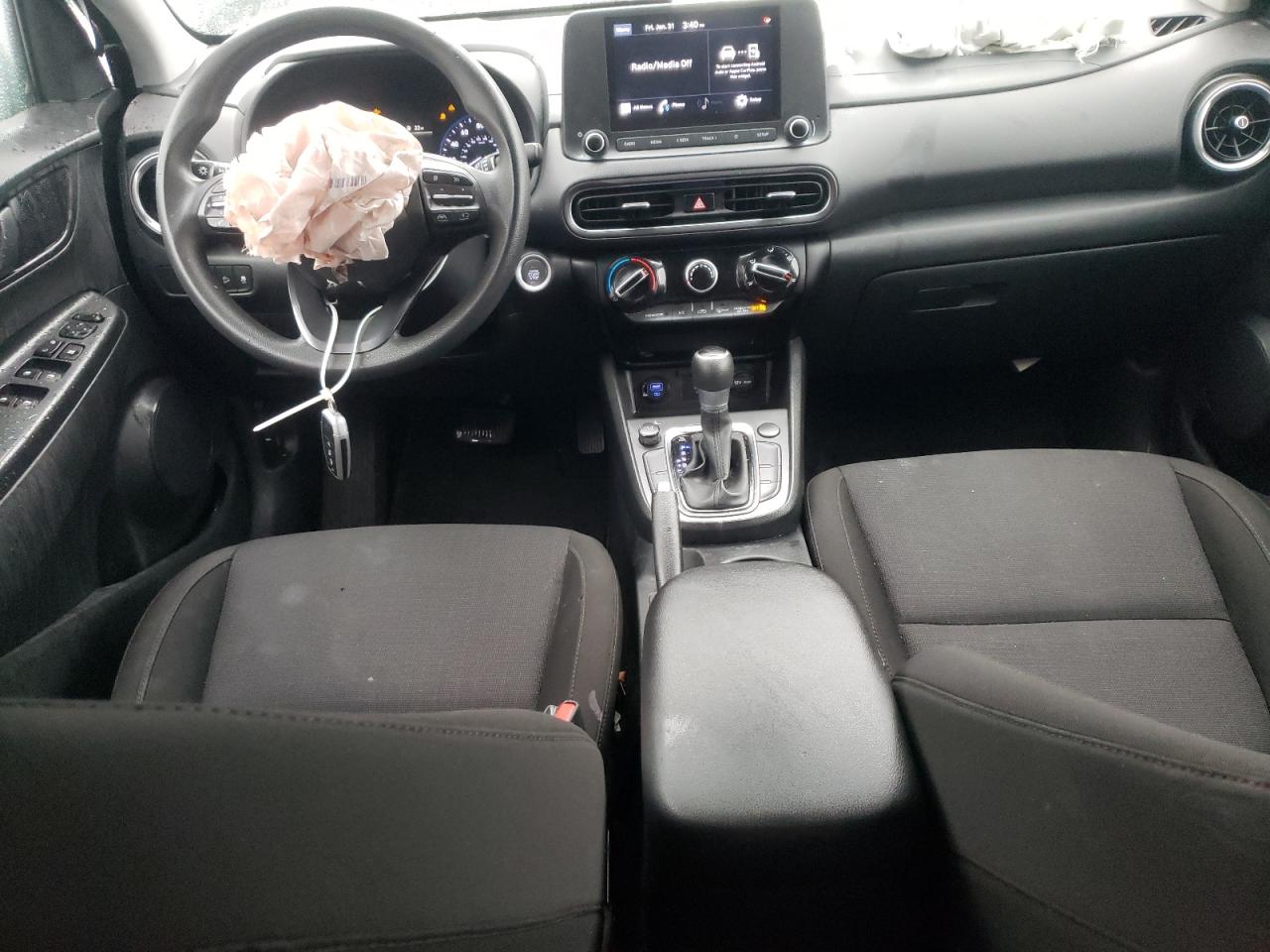 2022 Hyundai Kona - Image 8