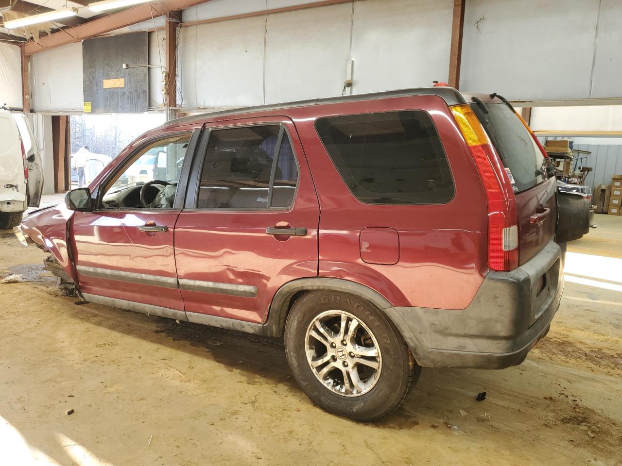 2004 Honda CR-V - Image 2