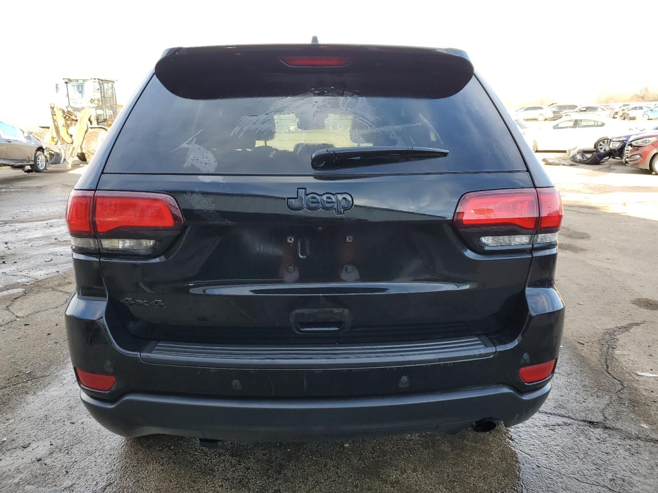 2019 Jeep Grand Cherokee - Image 6