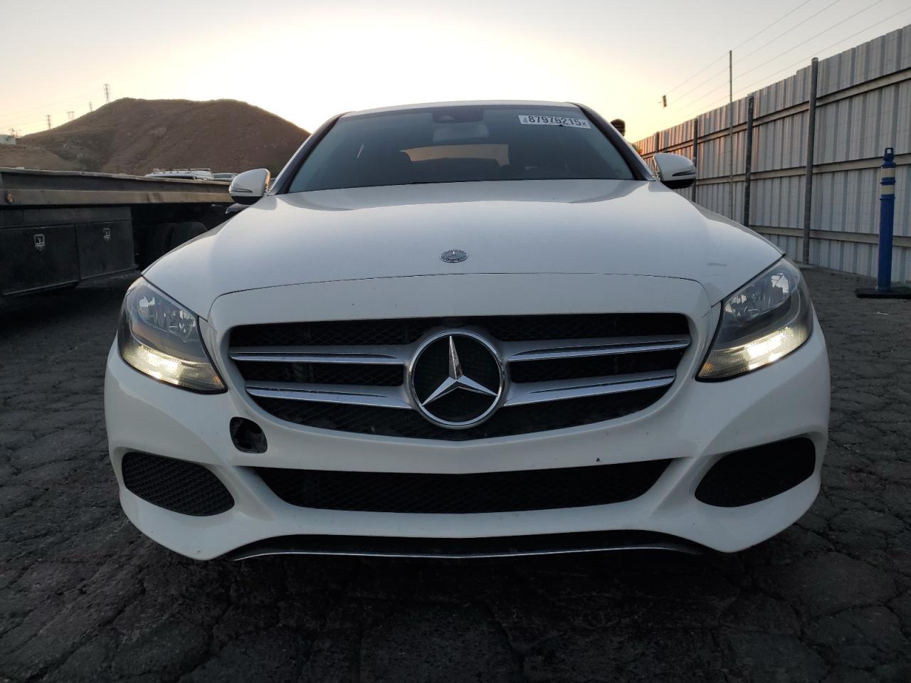 VIN 55SWF4JB1HU188409 2017 MERCEDES-BENZ C-CLASS no.5