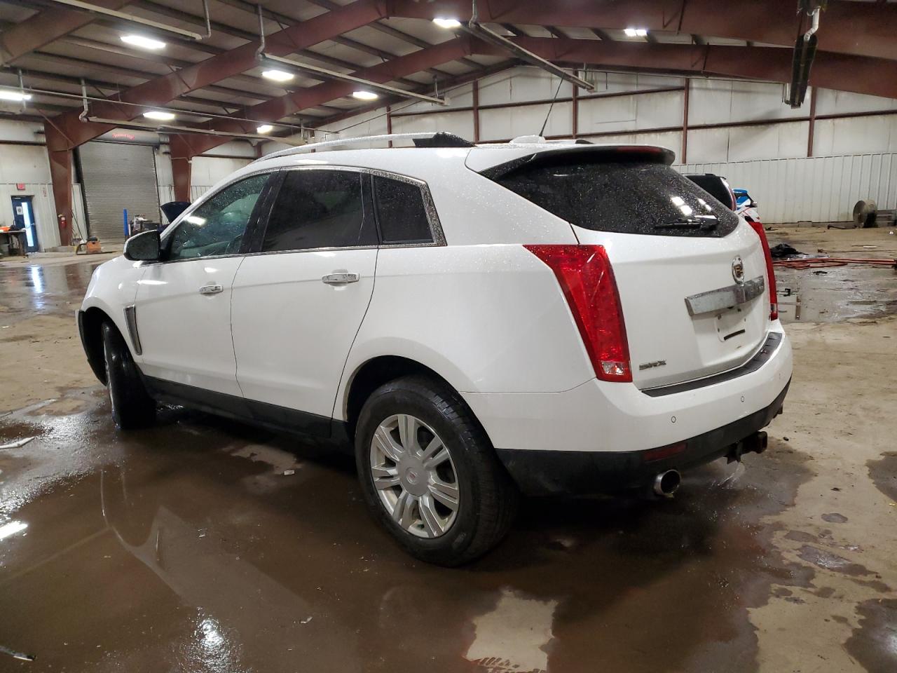 2016 Cadillac SRX - Image 2