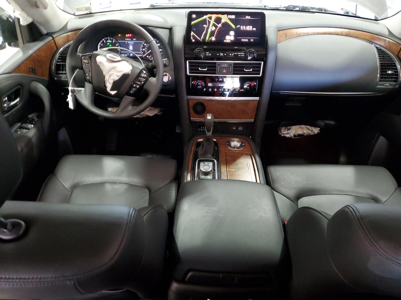 2024 Nissan Armada - Image 8