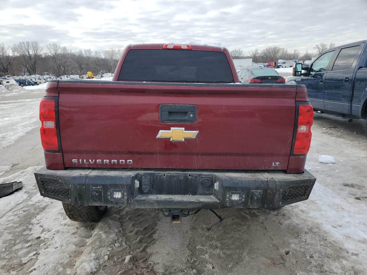 2016 Chevrolet Silverado - Image 6