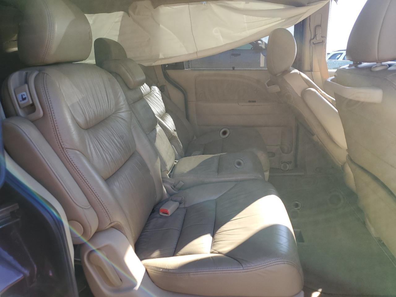 2008 Honda Odyssey - Image 11