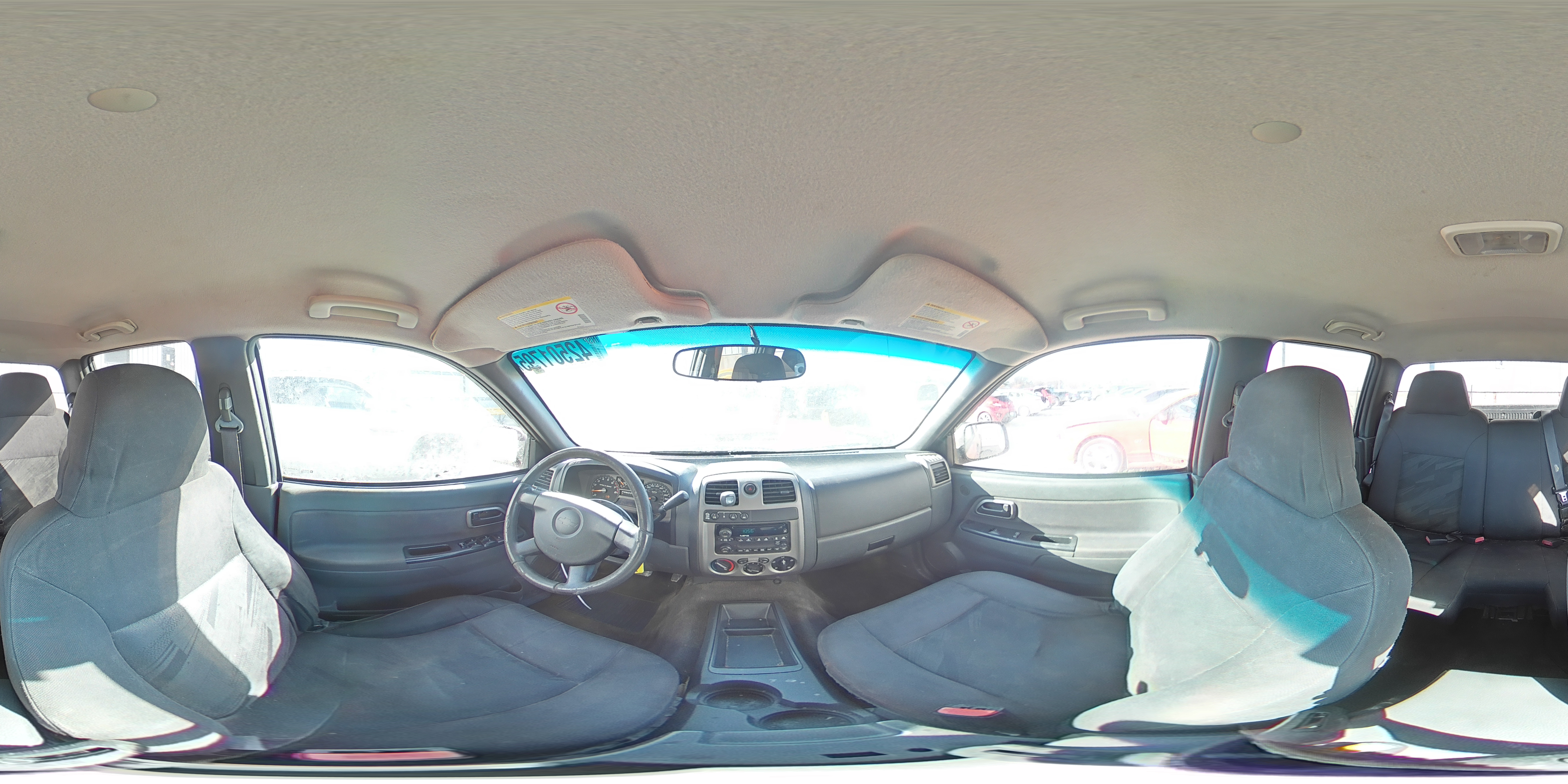 2005 Chevrolet Colorado - Image 14