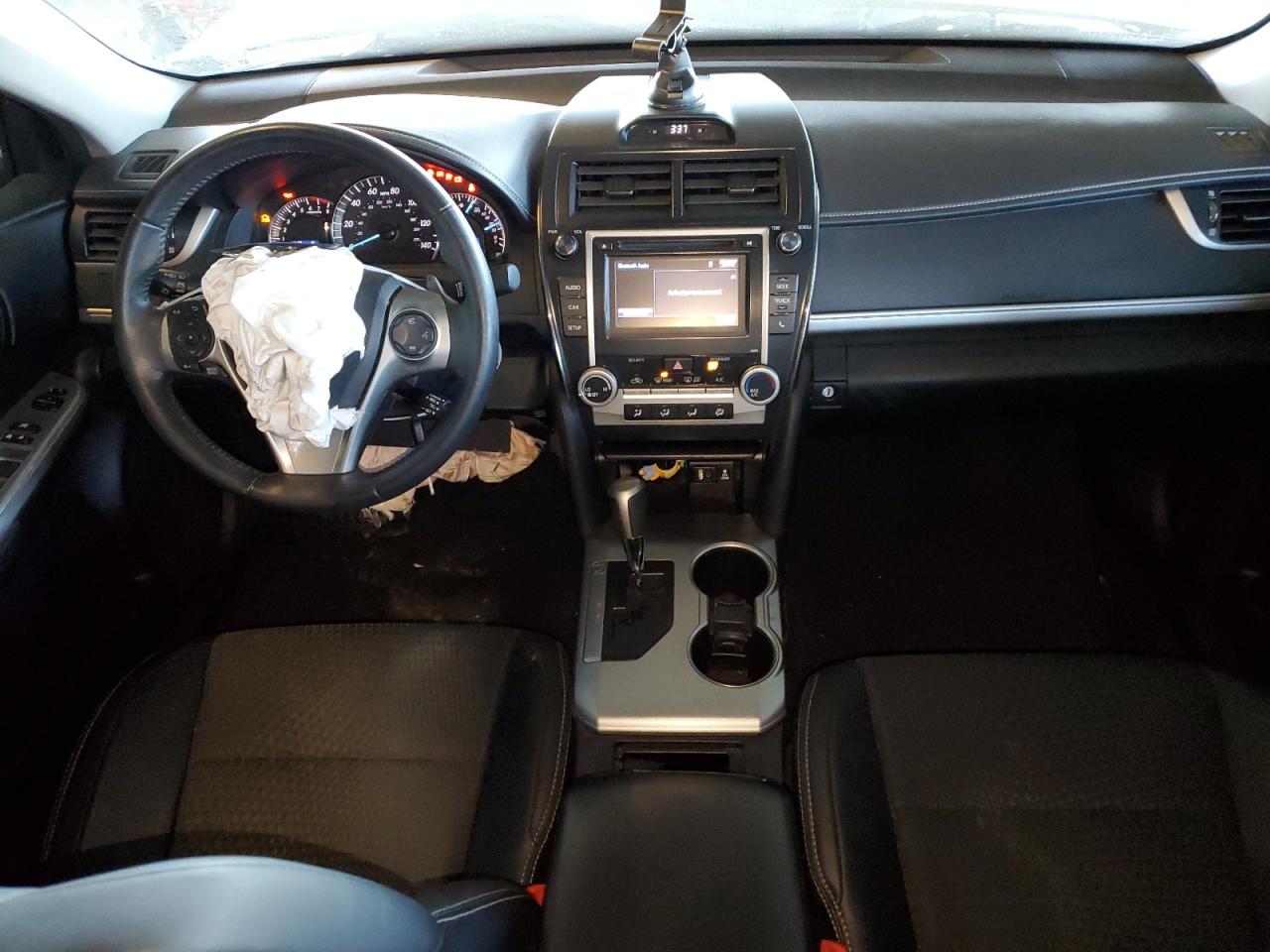 2014 Toyota Camry - Image 8