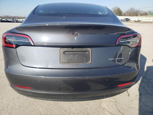  TESLA MODEL 3 2023 Серый