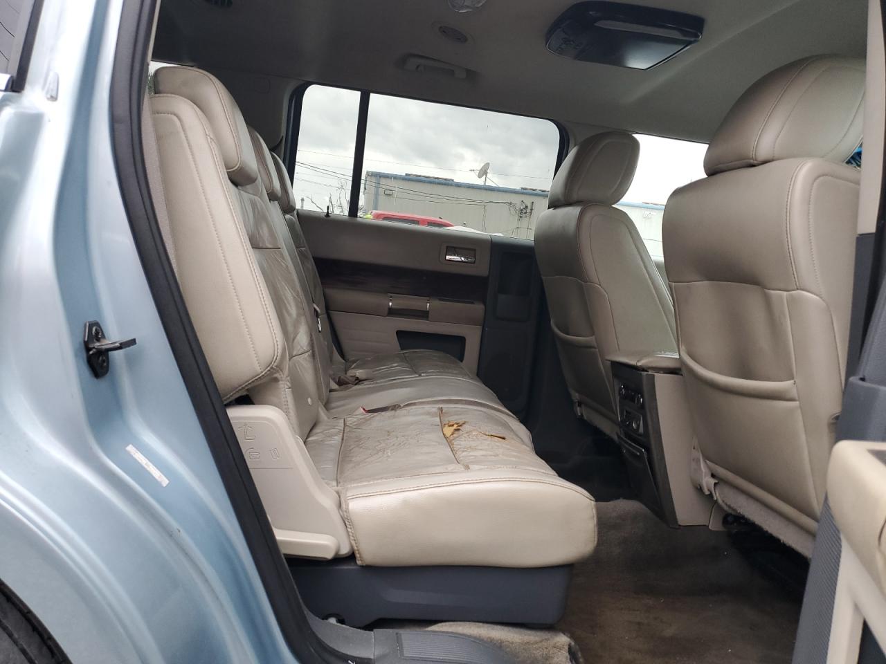 2009 Ford Flex - Image 12