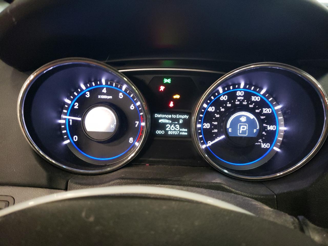2014 Hyundai Sonata - Image 9