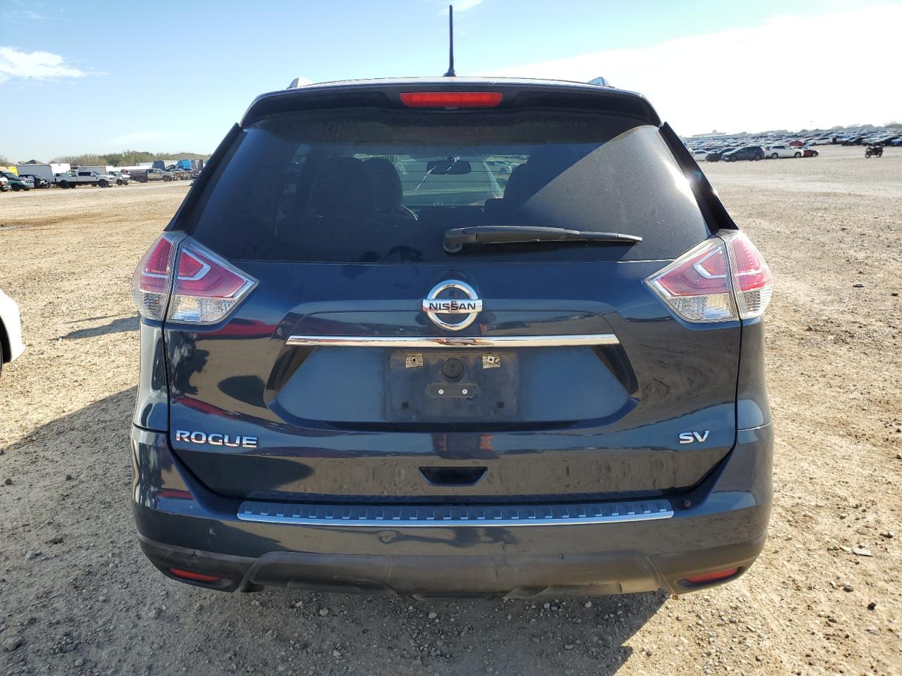 2015 Nissan Rogue - Image 6