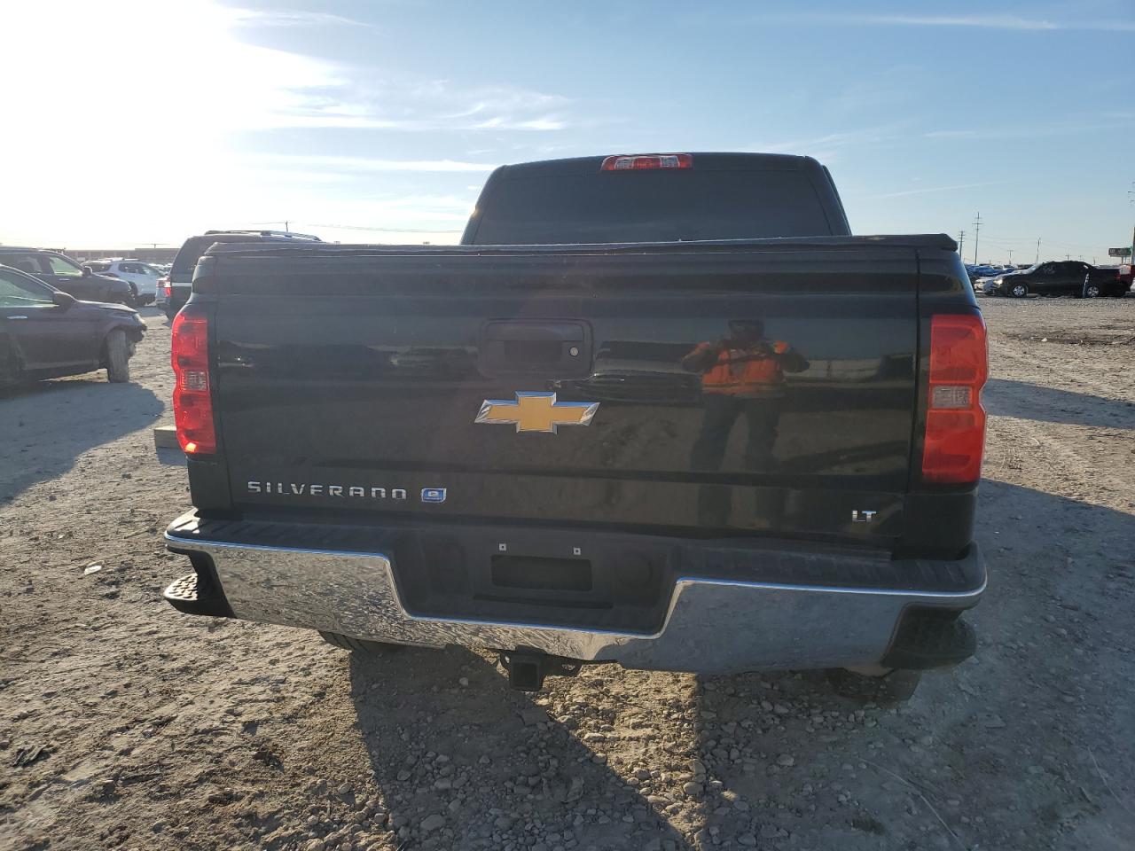 2018 Chevrolet Silverado - Image 6