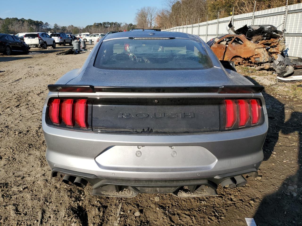 2020 Ford Mustang - Image 6