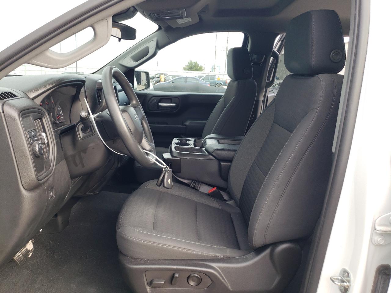2022 Chevrolet Silverado - Image 7