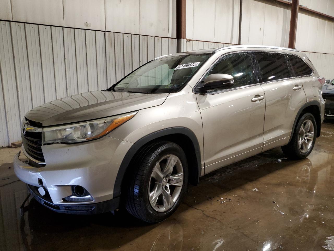 VIN 5TDDKRFH6ES053447 2014 TOYOTA HIGHLANDER no.1