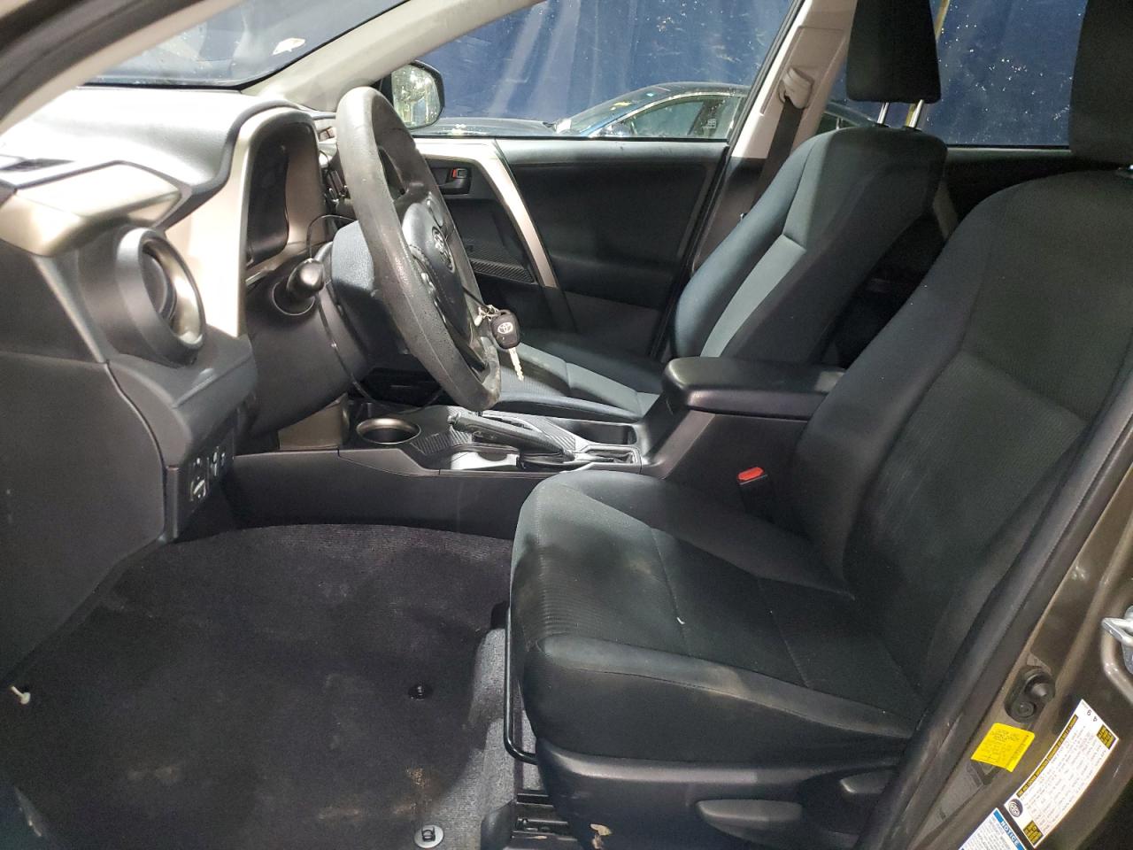 2014 Toyota RAV 4 - Image 7