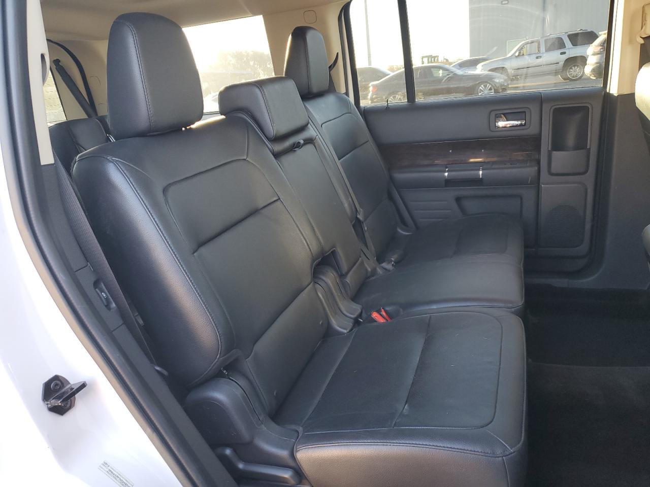 2017 Ford Flex - Image 11