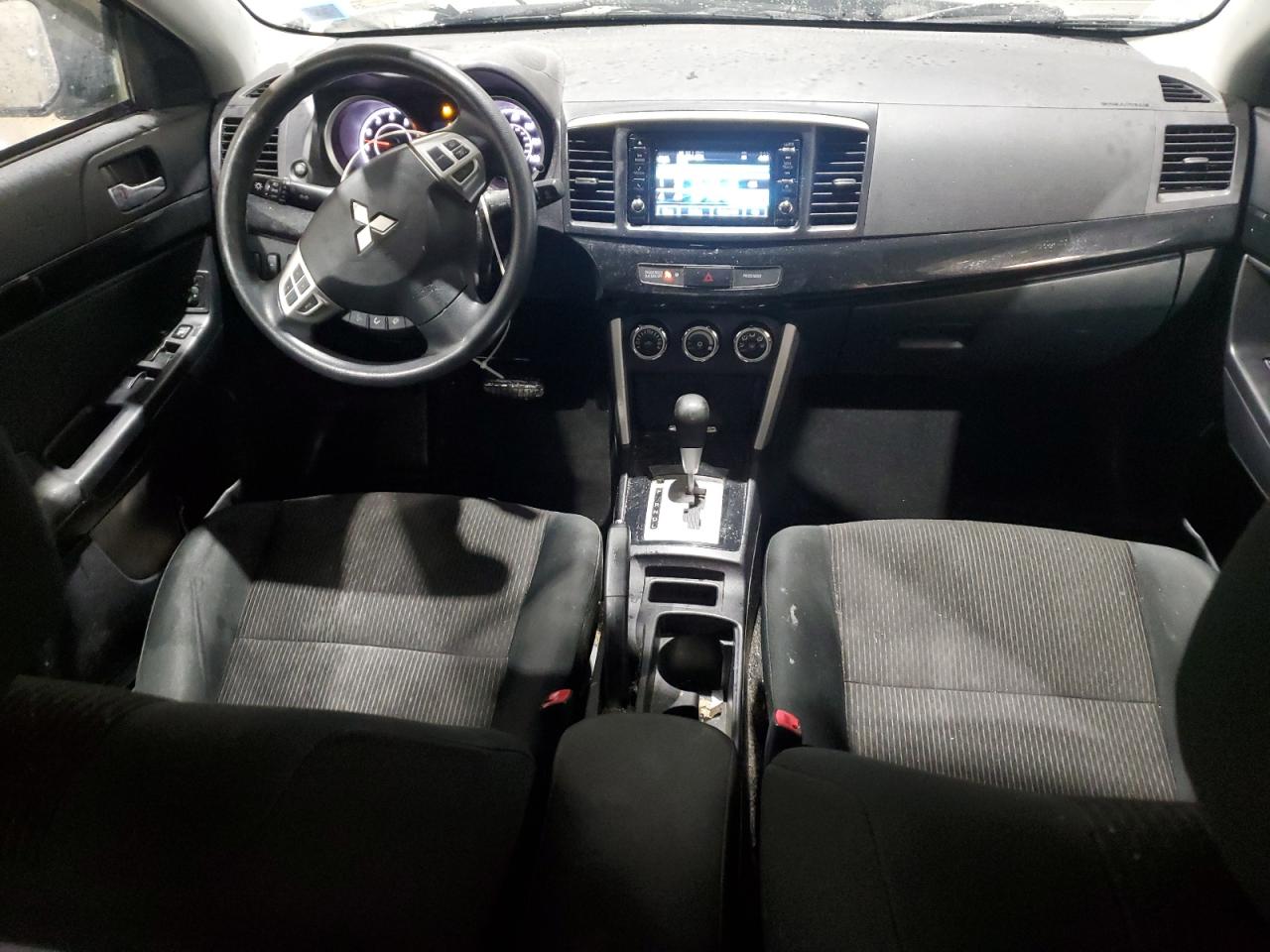 2017 Mitsubishi Lancer - Image 8