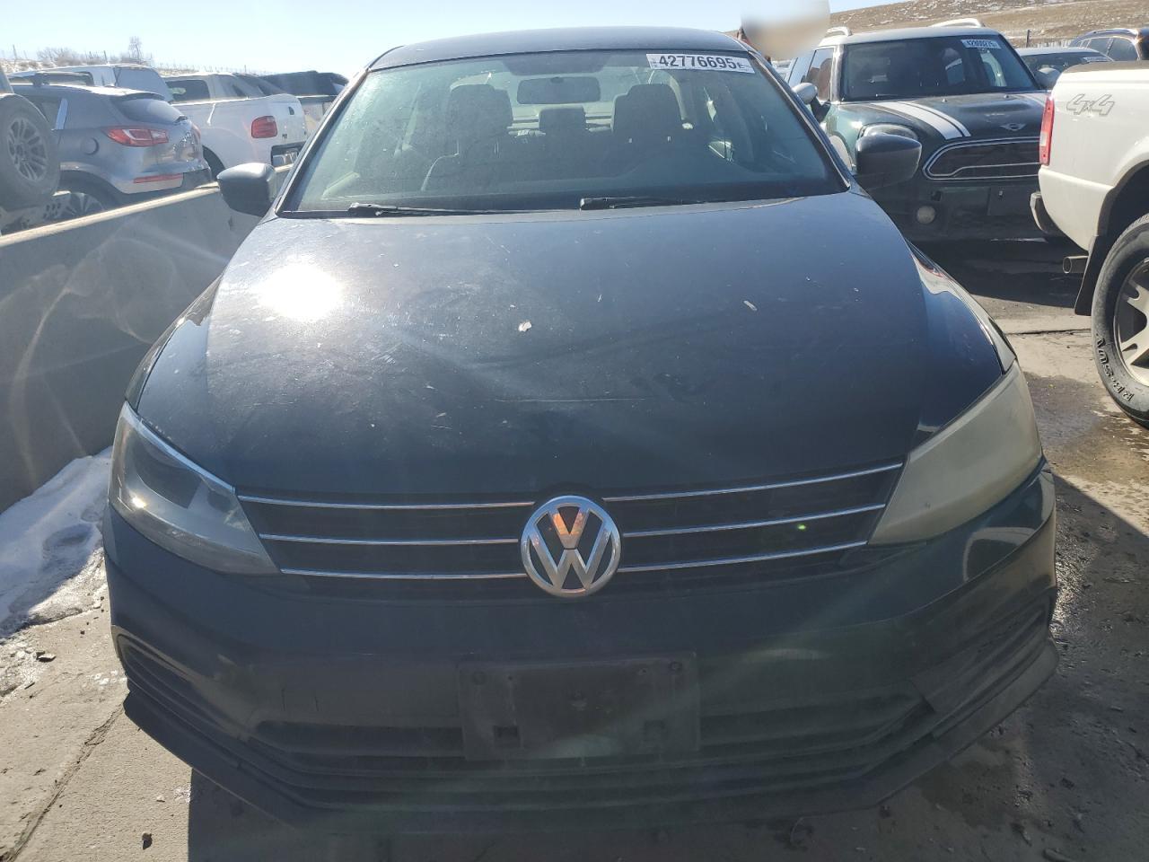 2016 Volkswagen Jetta - Image 5
