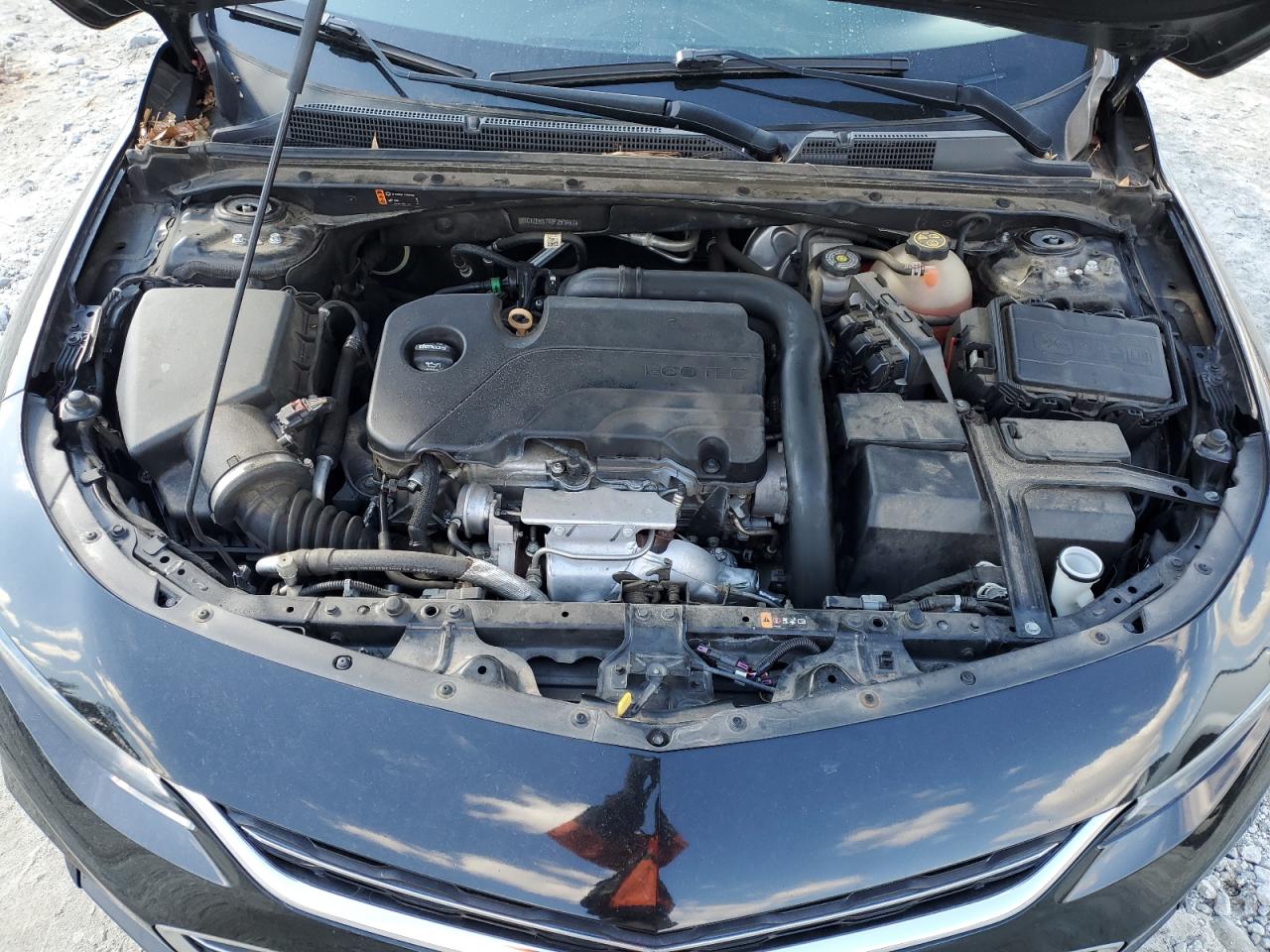 2018 Chevrolet Malibu - Image 11