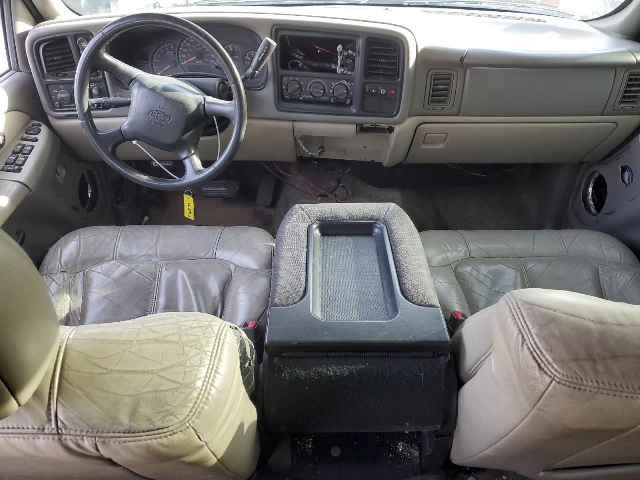 2002 Chevrolet Tahoe K1500 VIN: 1GNEK13ZX2R282363 Lot: 87883605