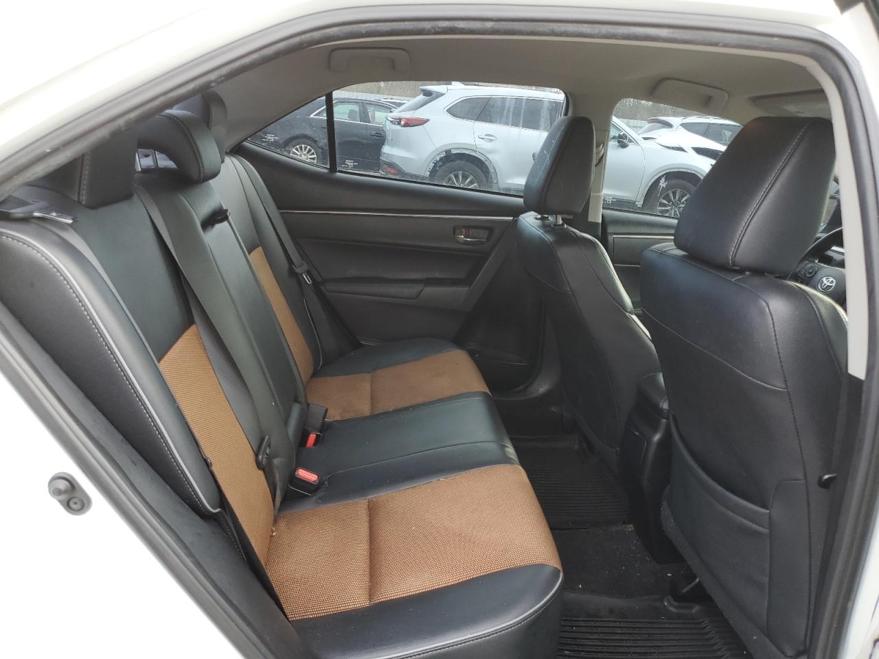 2015 Toyota Corolla - Image 10