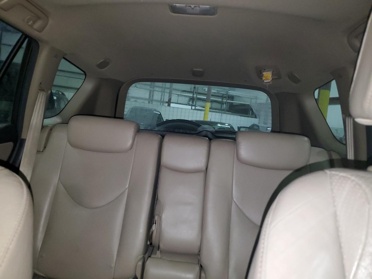 2011 Toyota RAV 4 - Image 10