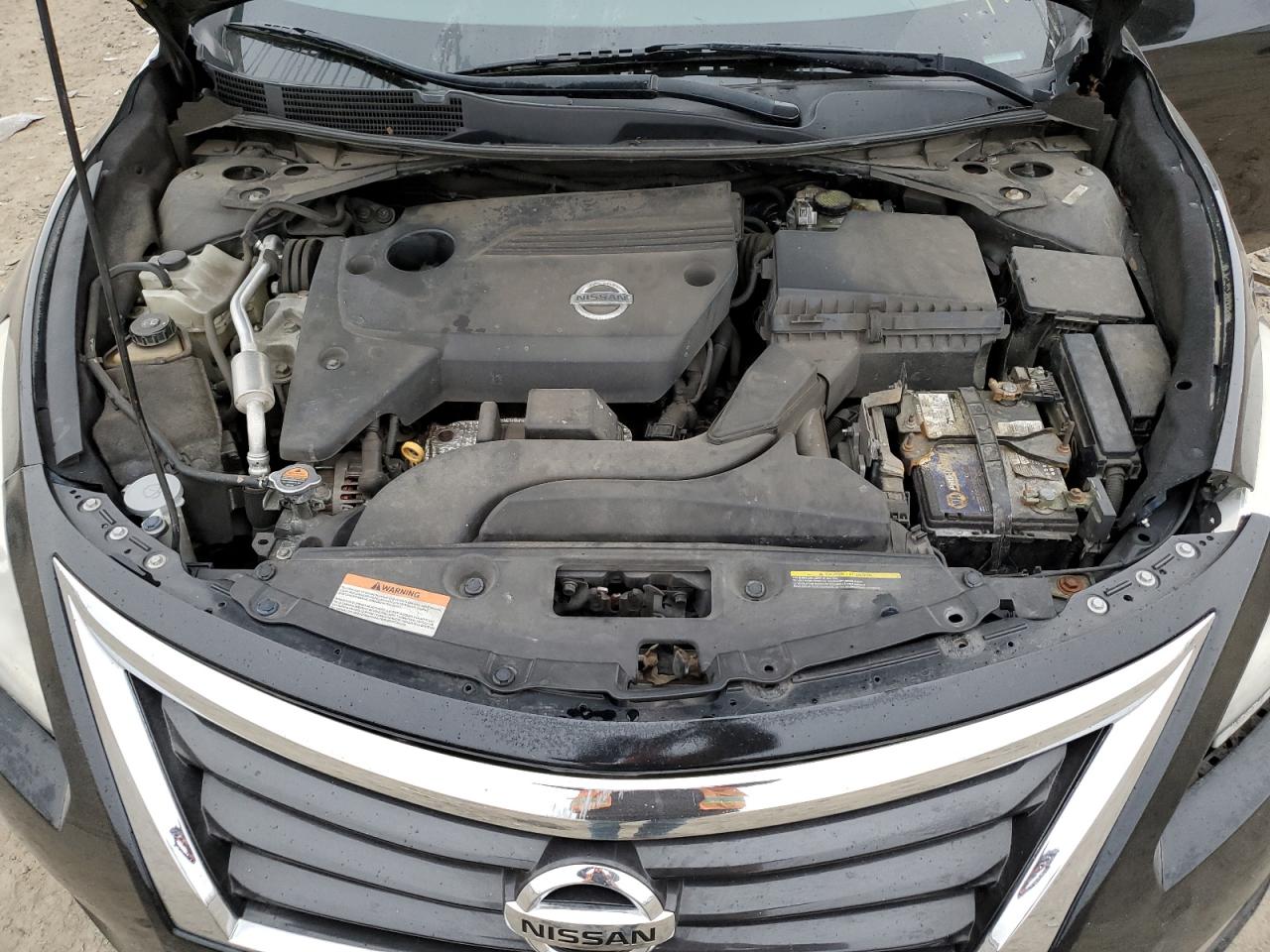 2015 Nissan Altima - Image 12