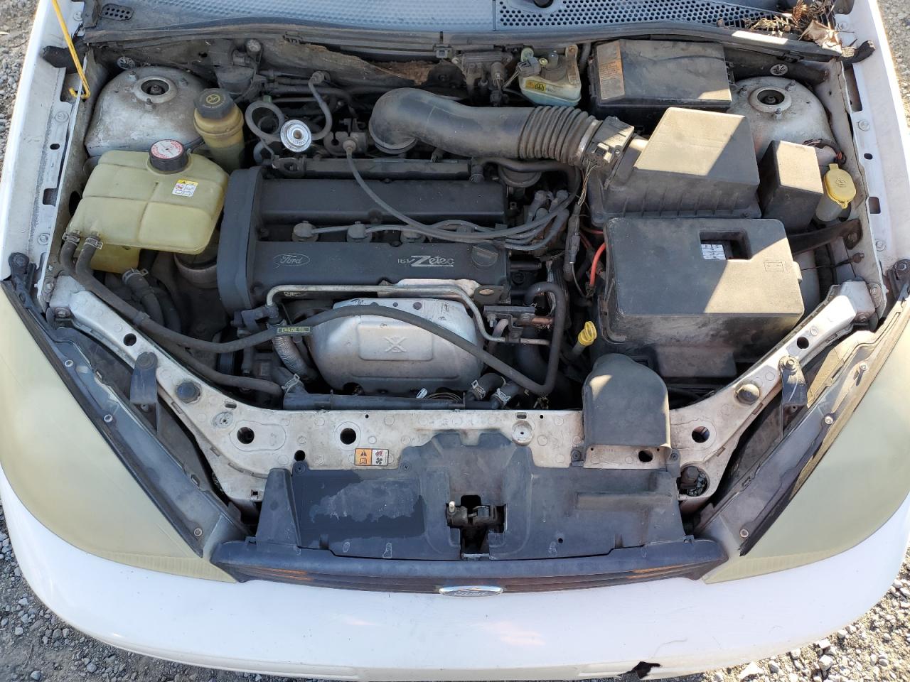 2003 Ford Focus - Image 12