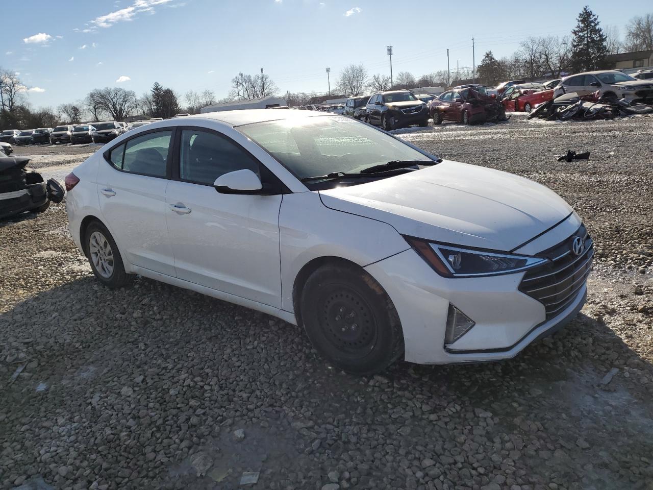 2019 Hyundai Elantra - Image 4
