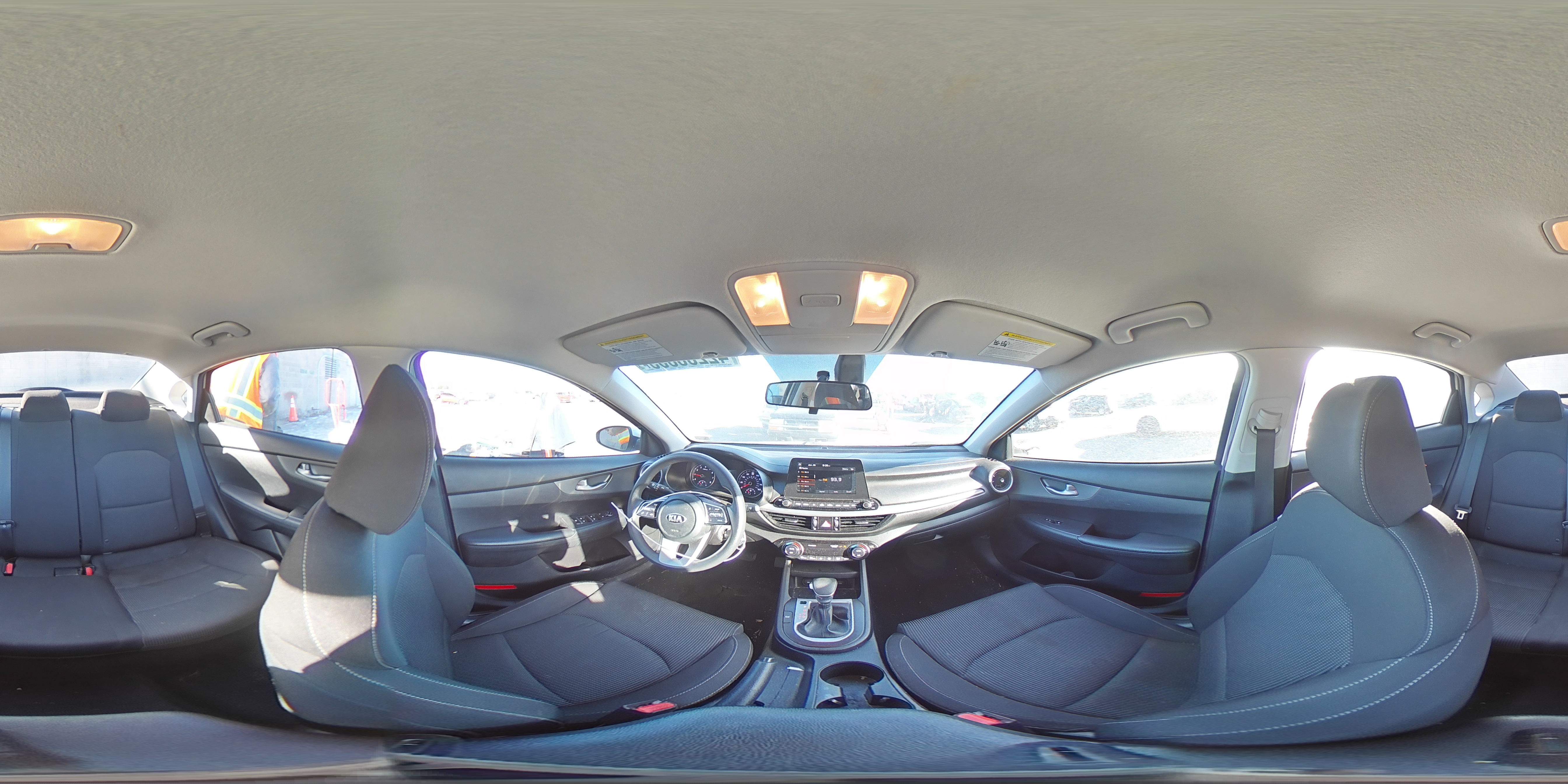 2019 Kia Forte - Image 13
