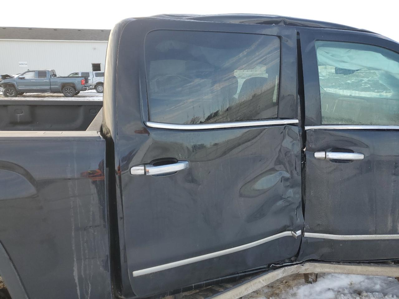2016 GMC Sierra - Image 10
