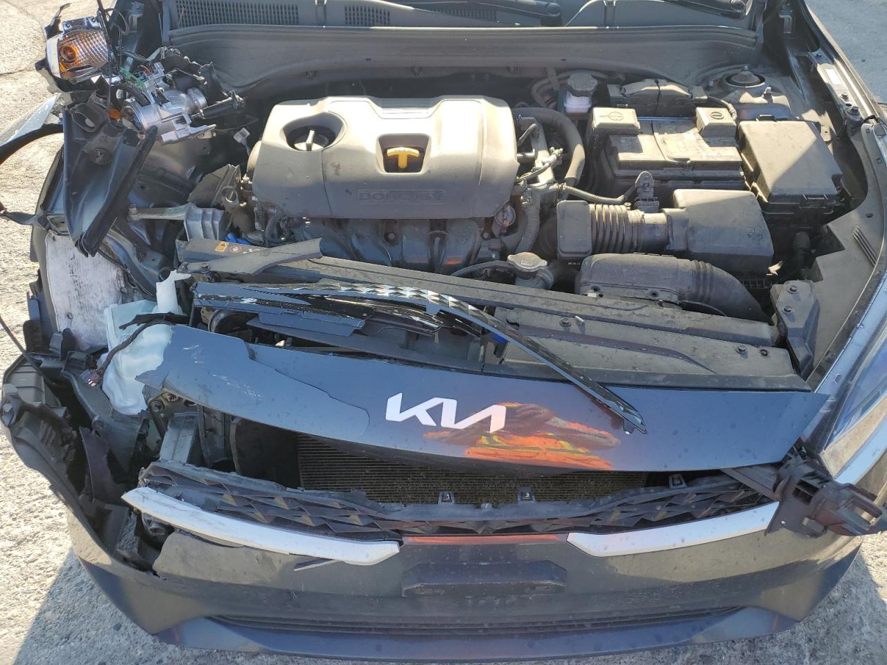 2023 Kia Forte - Image 11