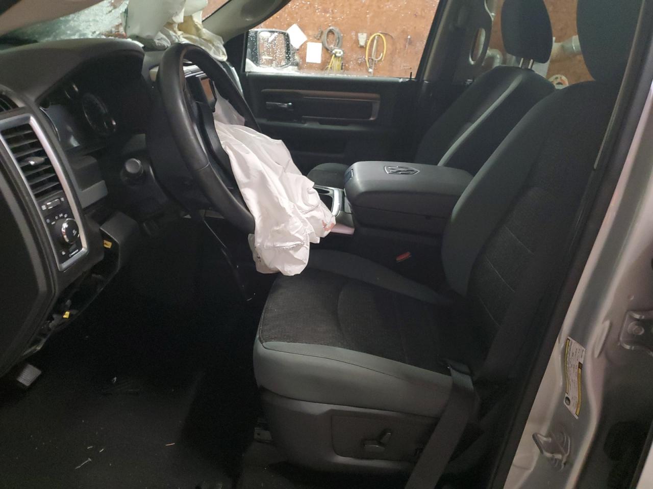 2018 Ram 2500 Slt VIN: 3C6UR5DL2JG411753 Lot: 87439024