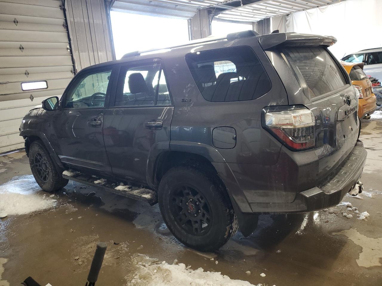 2019 Toyota 4Runner - Image 2