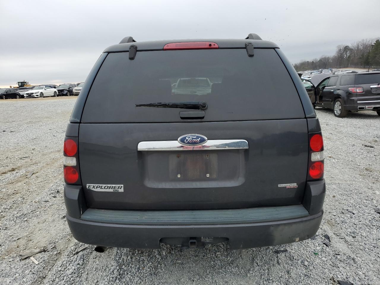2007 Ford Explorer - Image 6