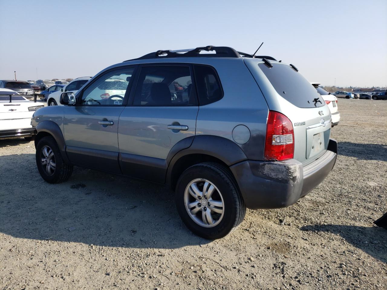 2006 Hyundai Tucson - Image 2
