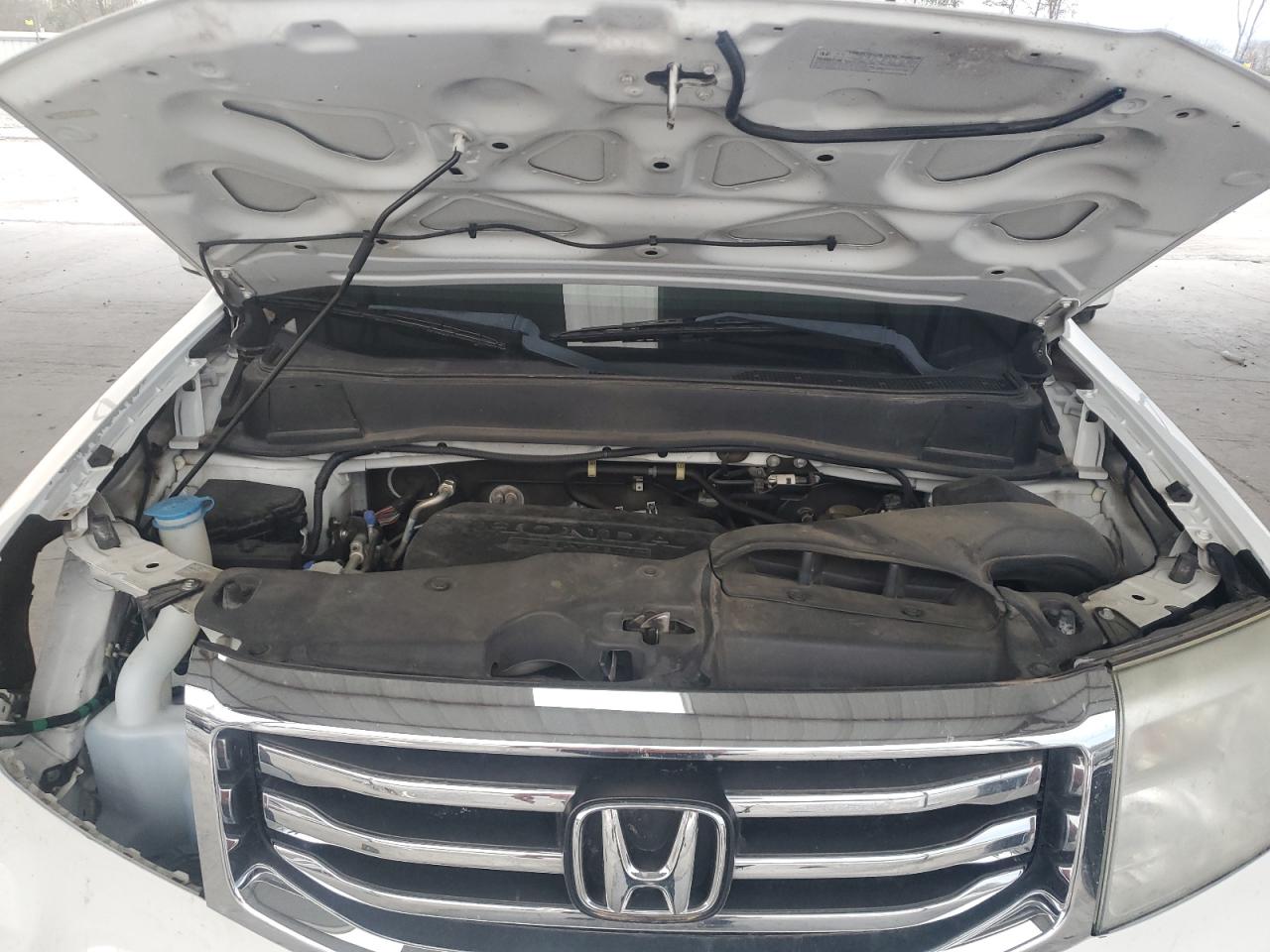 2015 Honda Pilot - Image 11