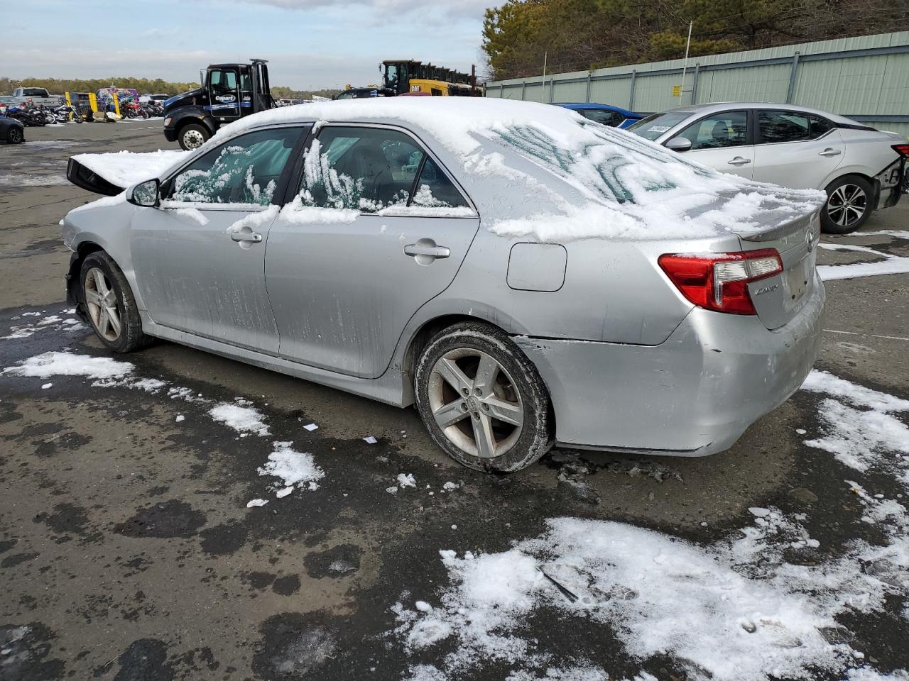 2014 Toyota Camry L VIN: 4T1BF1FK5EU318813 Lot: 41749925